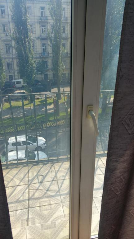 Shievchienko 10 Apartman Kijev Kültér fotó